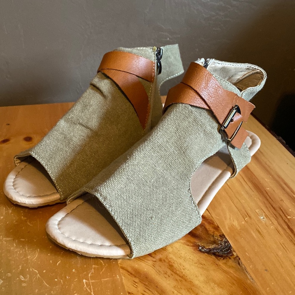 Womens Sandals